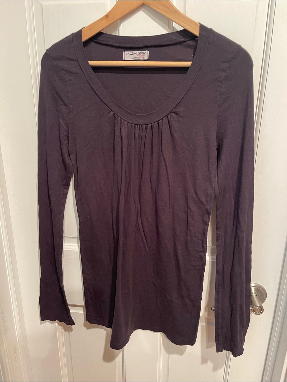 Michael Stars Long-Sleeve Pleated Scoop Maternity Top - Black OS